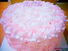 戚风鲜花蛋糕-熊抱抱芝士高端定制蛋糕(吉大店)