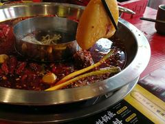 -谭鸭血老火锅(漳州路店)