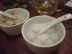 -新盈光·云会所(百丈东路店)