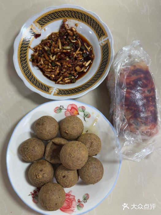 左记豆腐圆子店图片