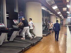 -奇迹健身金茂汇店