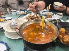 -鹤乡东北菜(崮山路店)