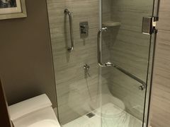 -上海中航虹桥机场泊悦酒店