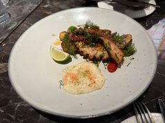 -LESCEDARS Brasserie Bistro香柏树