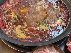 -黄潇洒老火锅(九眼桥宏济巷店)