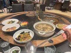 -黔蘑菇四季餐厅(观山湖店)