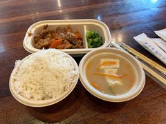 -横琴湾畔餐厅(长隆海洋王国白鲸剧场店)
