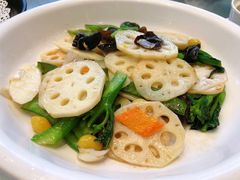 荷塘月色-香山家宴