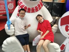 -东方明珠·可口可乐欢乐餐厅