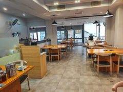 -九道菜有鸡鱼头(石鼓路店)