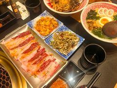 -極屋鮨牛 · 烧肉酒场(时代C馆店)