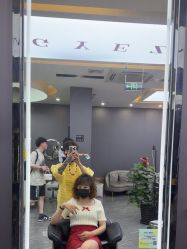 -藤野造型烫染·漂发