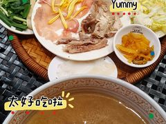 -桥香园云南过桥米线(金马碧鸡店)