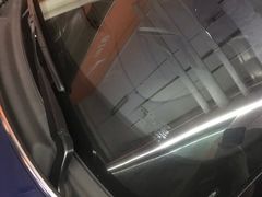 -鲨鱼皮汽车凹陷玻璃修复(静安店)