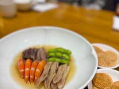 -乐忻皇朝(上海中心大厦店)