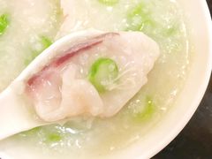 菜心粒鱼片粥-丽的面家(多宝路店)