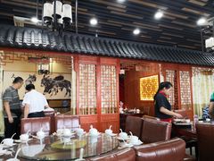 大堂-乔家小院•本地小海鲜•非遗驴肉(万年泉路店)