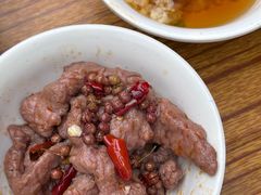 嫩牛肉-储奇门鳝鱼火锅(总店)
