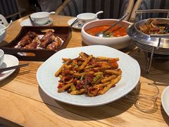 -荷花亭·湖北融合菜(十堰武商MALL店)