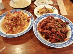 -郑东靓靓虾馆·金牌油焖大虾(天泽街店)