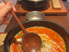 -银米·云南传统过桥米线(双廊黑金冠店)