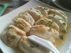 -鲤鱼塘农家山庄