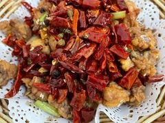 -胡子饮食店