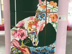 -田园东方蜜桃村的田野营地