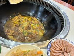 -70後铁锅炖(坡博总店)