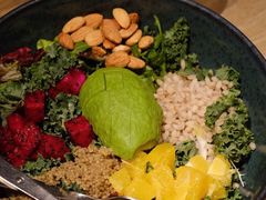 牛油果沙拉-小大董·烤鸭(凤凰汇店)