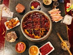 -邓莽子老火锅(中兴路总店)