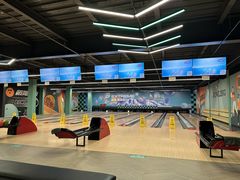 -极限PLAY运动娱乐新世界·团建派对潮玩休闲馆·室内蹦极高空游乐园