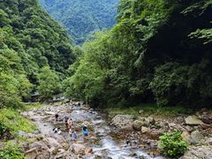 -西岭雪山大飞水景区