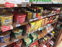 方便食品-全家便利店(槐树巷店)