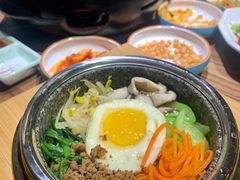 -明洞阿姨·韩式酱蟹烤肉·创意料理(三元桥店)