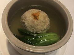 扬州蟹粉狮子头-翡翠江南(国贸商城店)