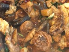 -九道菜有鸡鱼头(石鼓路店)