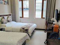 -微山岛春天里酒家