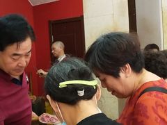 -万隆火腿庄