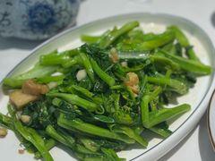 油渣炒菜心-美极鲜食坊(宝安南路店)