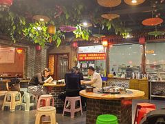 -三石手撕老母鸡锅中锅(香君路店)