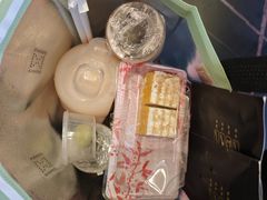 -蟹犇前•帝王蟹雪蟹(陆家嘴店)