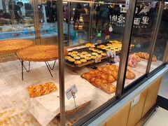 面包甜点陈列柜-仟吉KenGee(国贸360店)