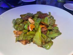 小炒肉-绿茶餐厅(光谷世界城步行街店)