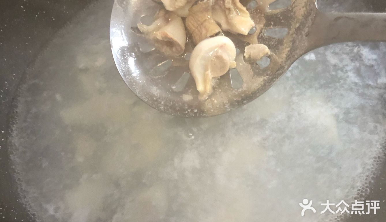 家常做法之简单又美味水煮海螺