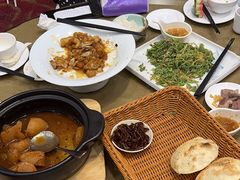 -良友·海鲜青岛菜·海肠捞饭(五四广场店)