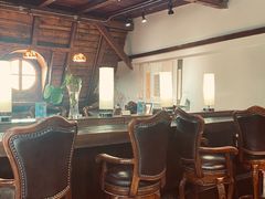 -良友书坊(安徽路店)