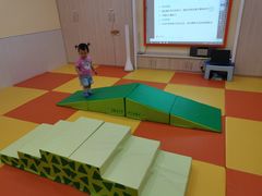 -红黄蓝成长中心(公益西桥校区)