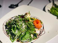 三文鱼沙拉-夏朵花园(复兴西路店)