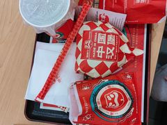 -塔斯汀中国汉堡(夏良地铁口店)